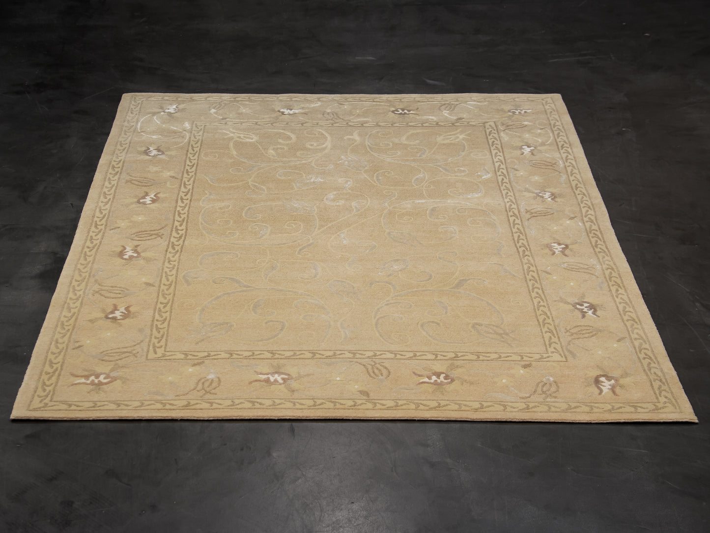 Modern Wool And Silk Handmade Area Rug