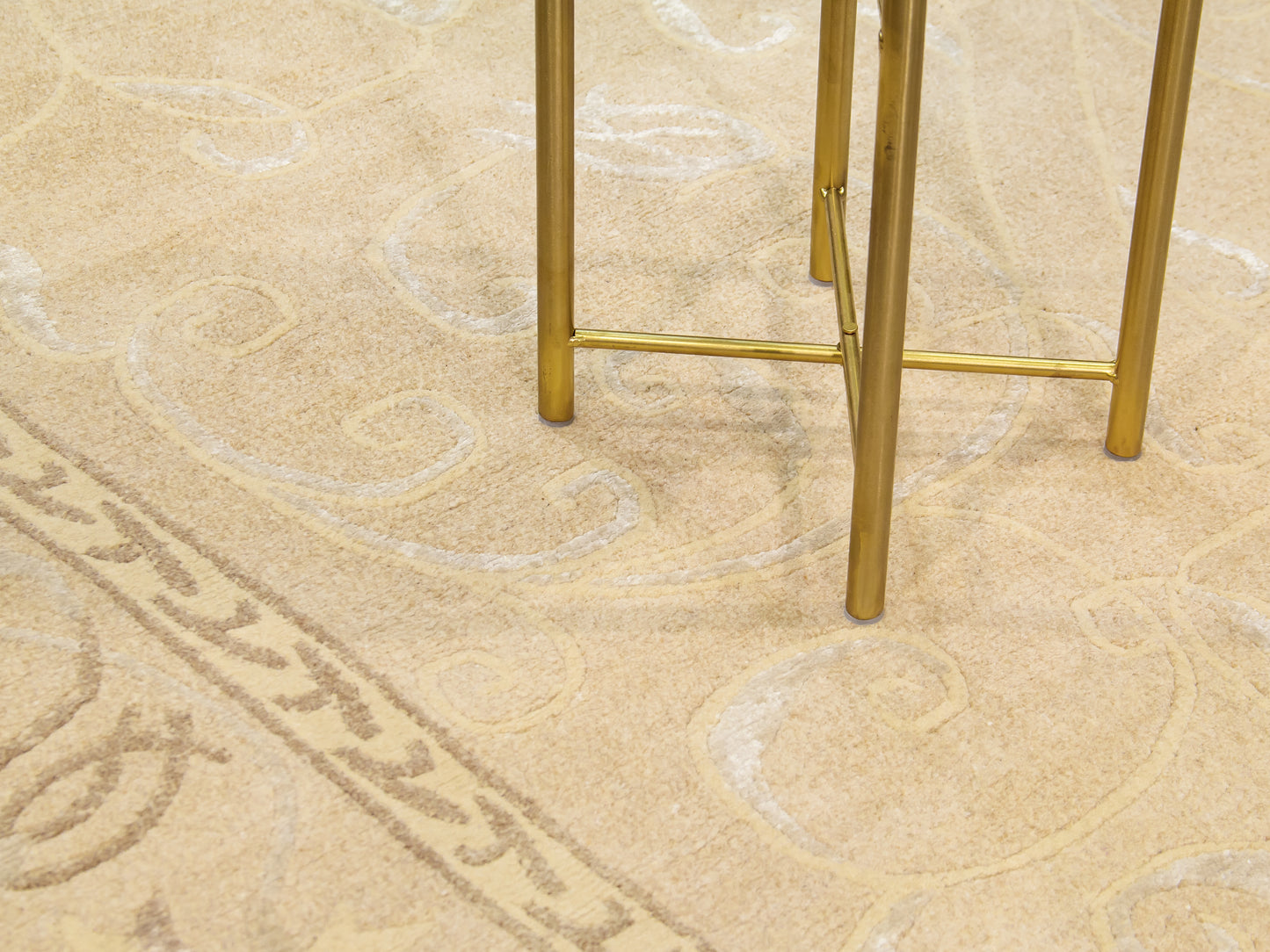 Modern Wool And Silk Handmade Area Rug