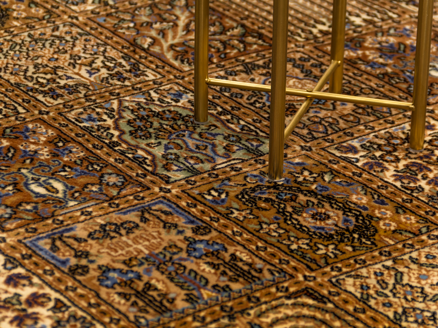 Hand-knotted Persian Wool Brown Rug "4 seasons"
