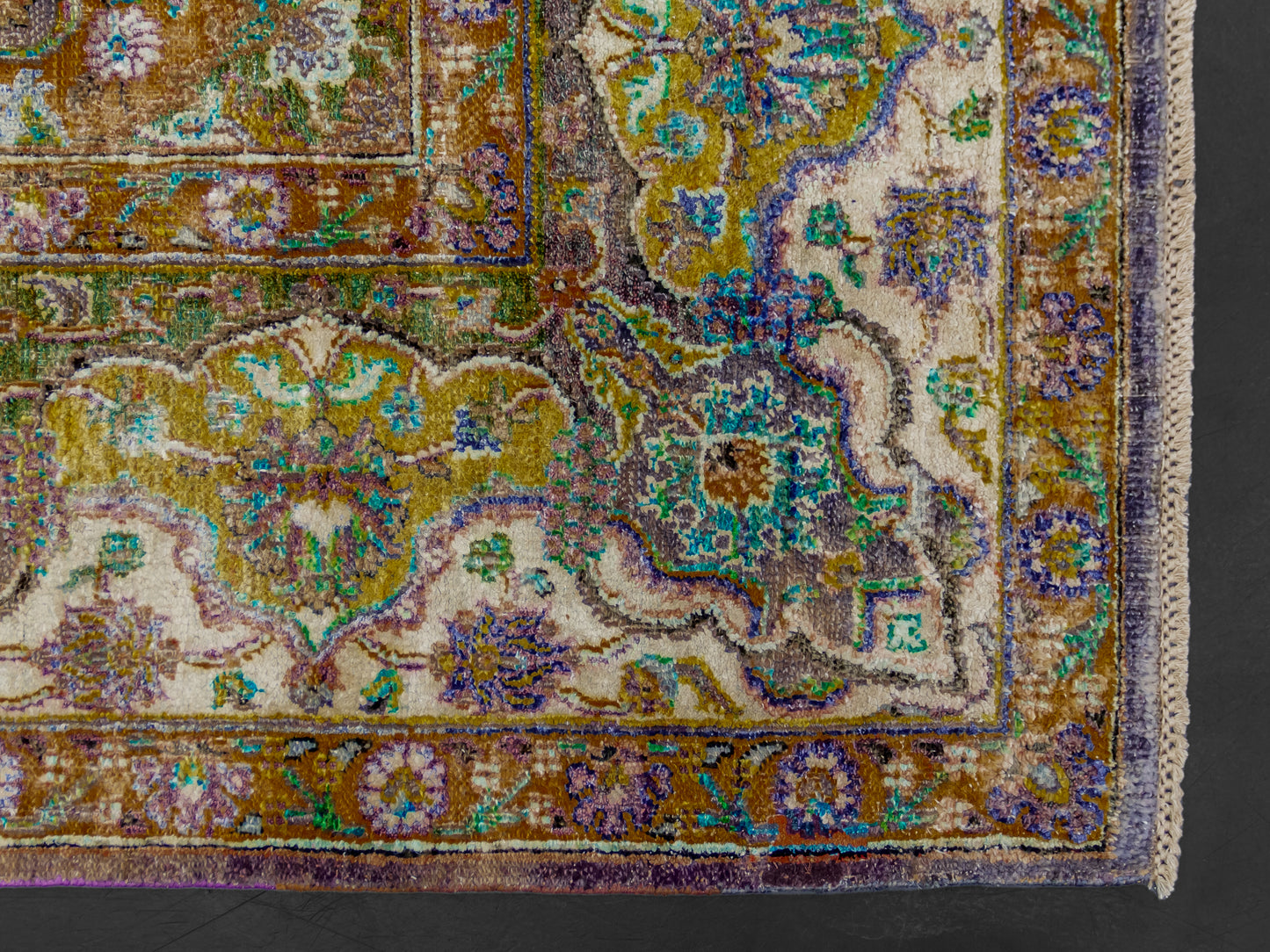 Hand-Knotted  Pure Silk High Quality With Antique Design Rug One Of A Kind product image #29778717442218