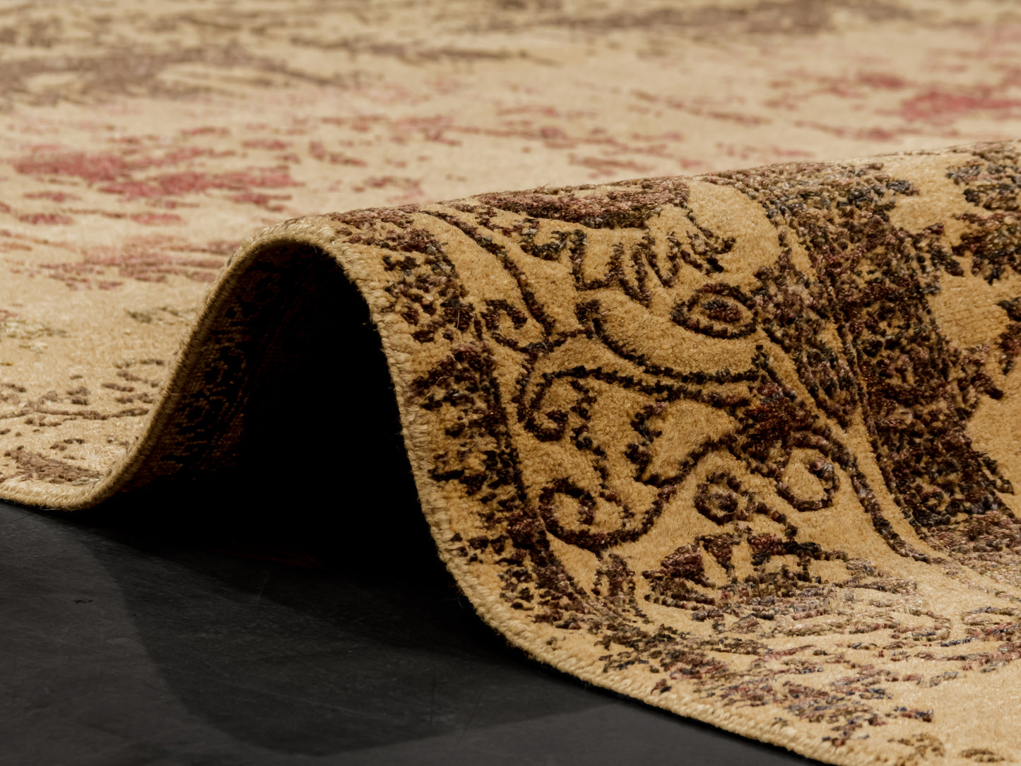 519 - Wine/Beige Modern Indian Rug