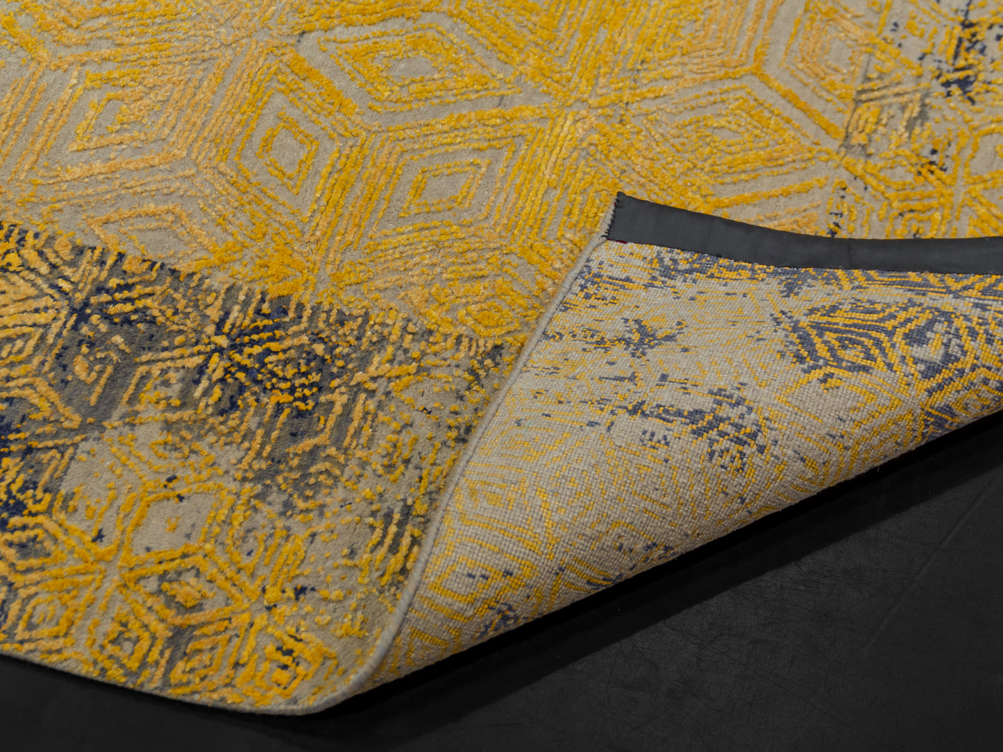 Gold Indian Modern Hand-knotted Carpet