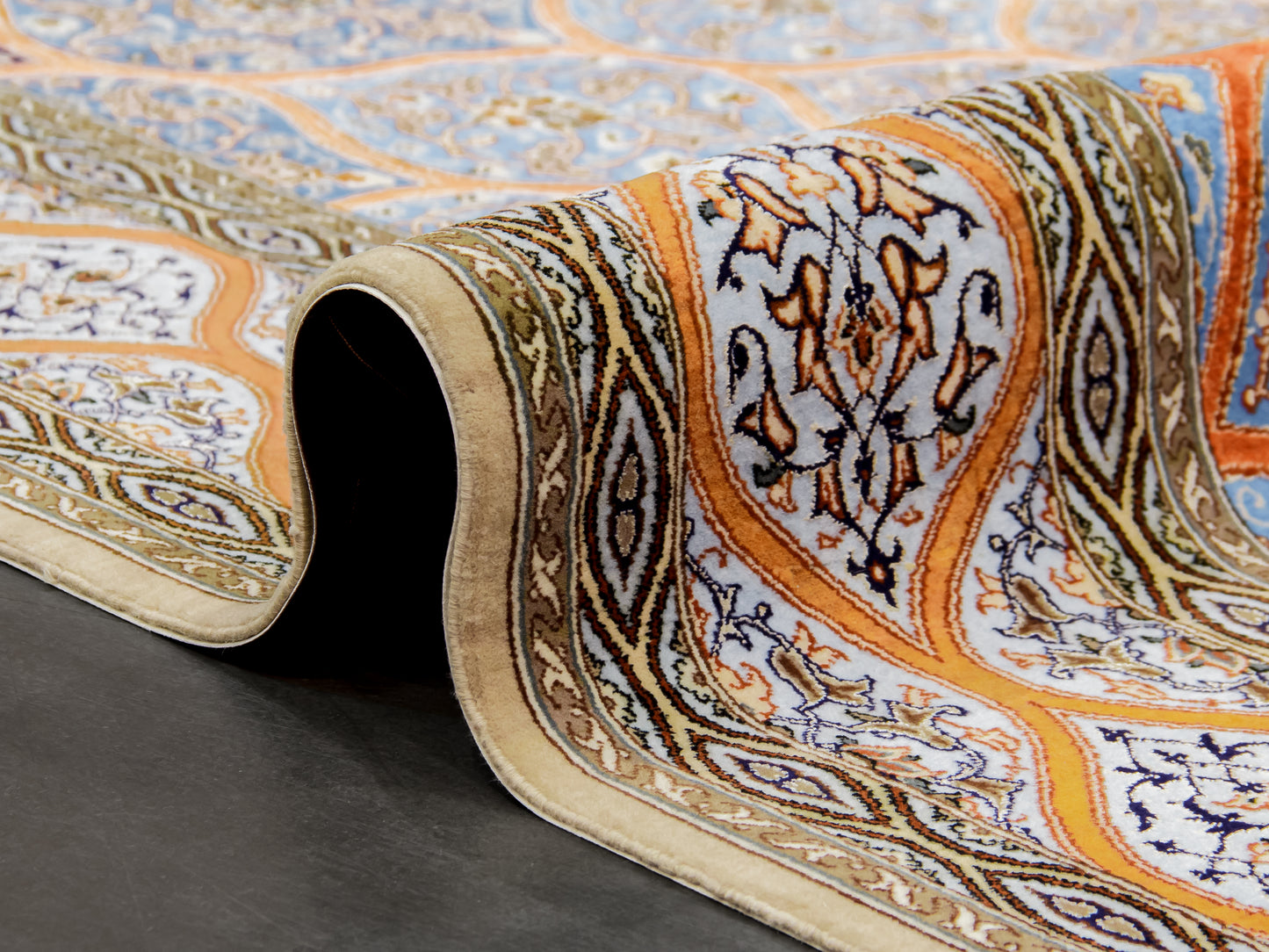 Persian Isfahan Gonbad Rug product image #29572084891818