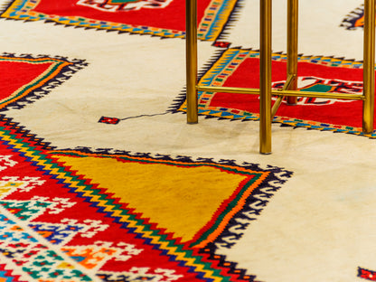 Persian Woven rug with Shiraz geometric design-id7
