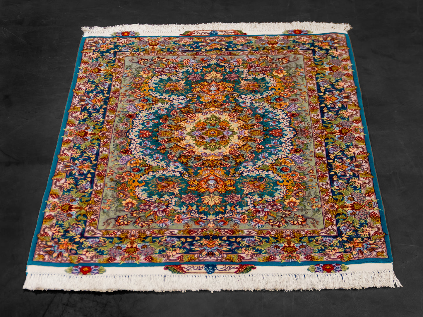 Fine Persian Tabriz with Silk Foundations Area Rug product image #29978570064042