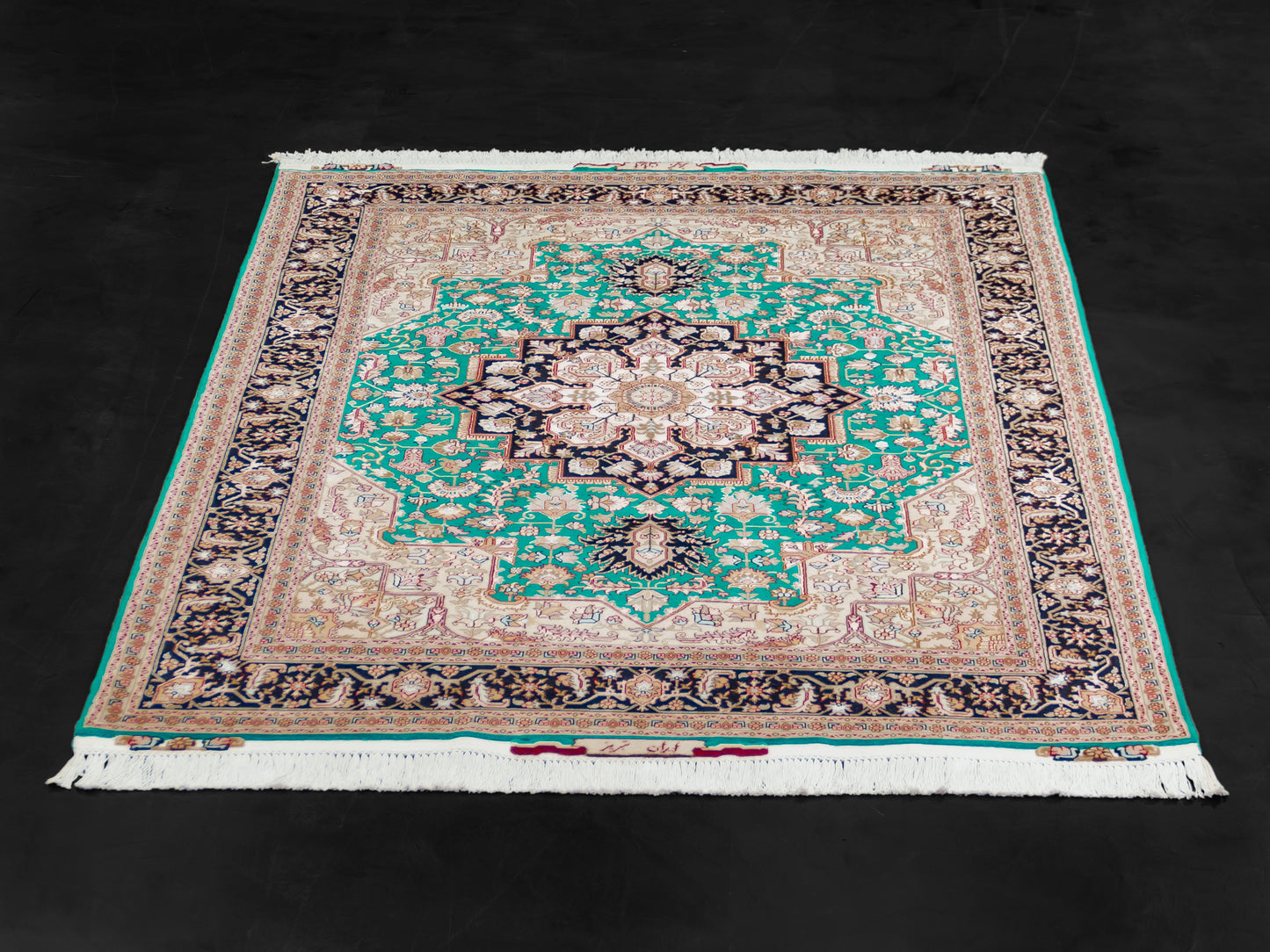 Persian Tabriz Handmade Rug product image #29978576715946