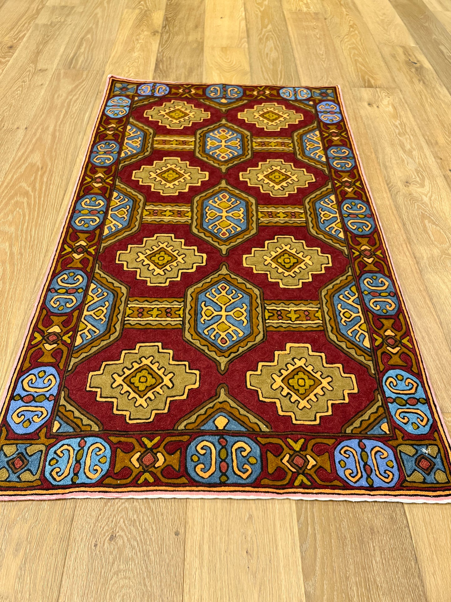 883 - Kashmir Chain Stitch Rug #017