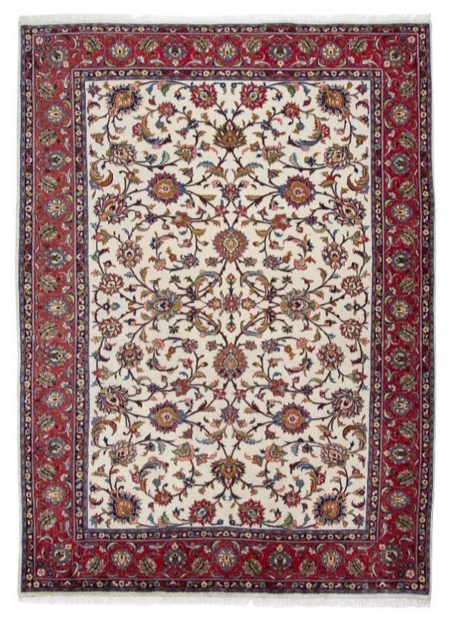 Traditional Sarouk Sultanabad Fine Hand-knotted Persian Carpet