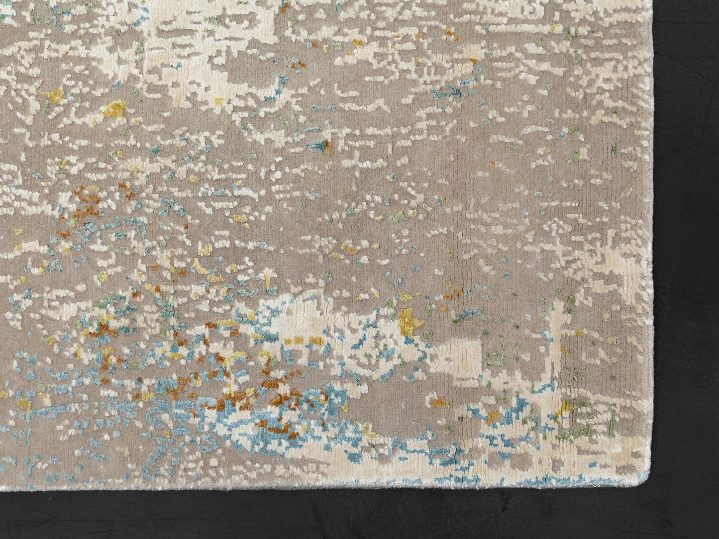 Modern Wool & Silk Oushak Design Rug Ivory gray/Blue/Green