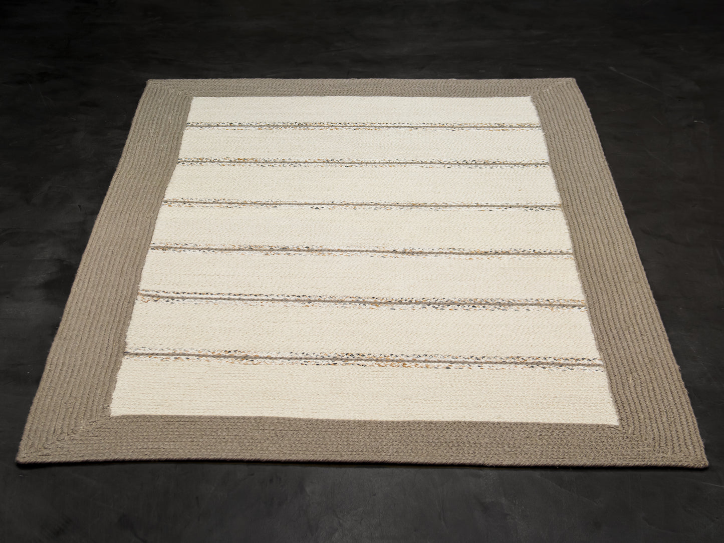 Indian Flat Woven Rug White Grey product image #29666635055274
