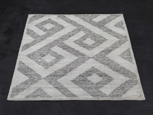 742 - Handmade Fine Indian Modern Wool and Bamboo Silk Carpet