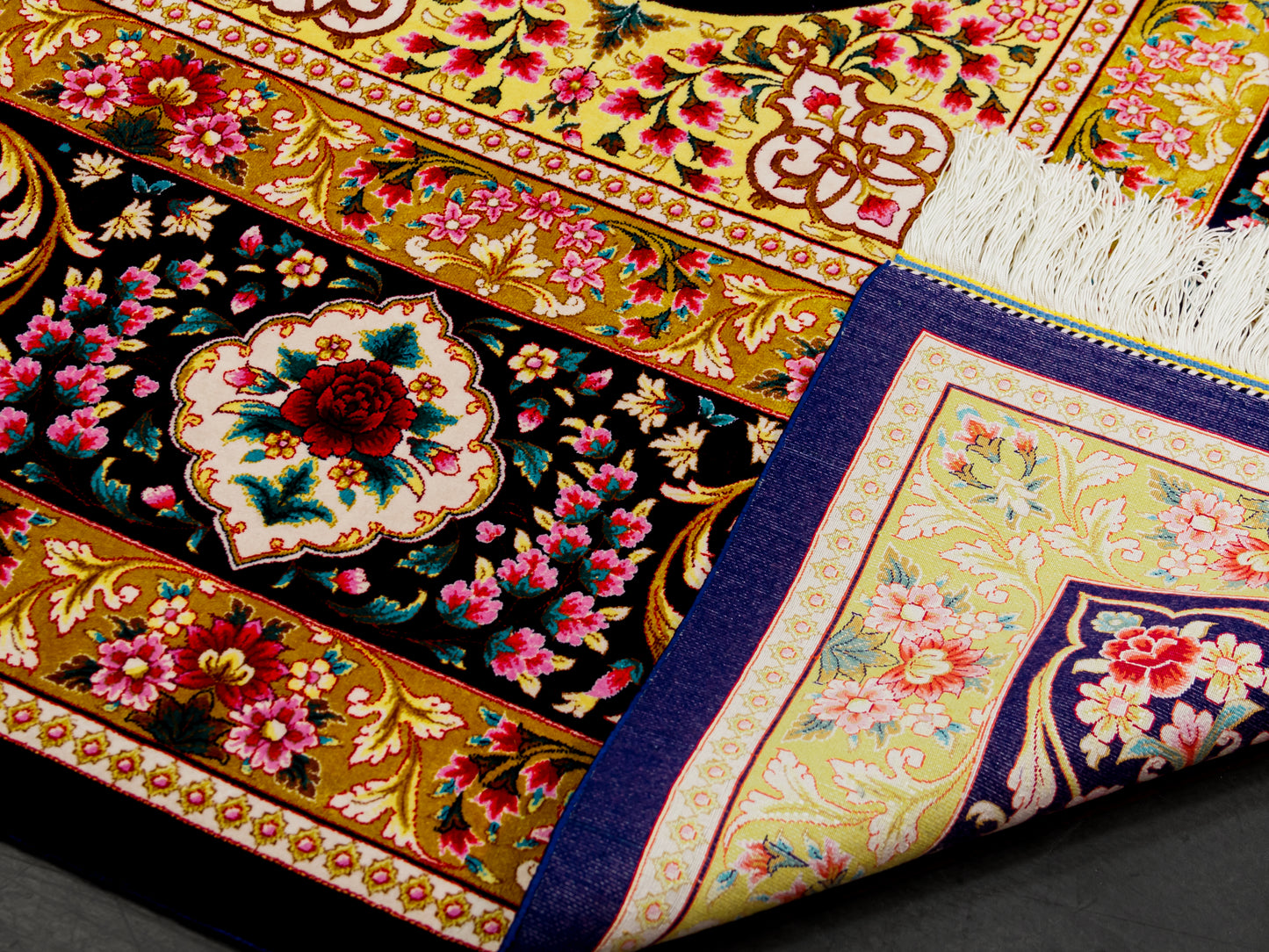 Persian Machine-made Silk Floral Area Rug product image #29571887038634