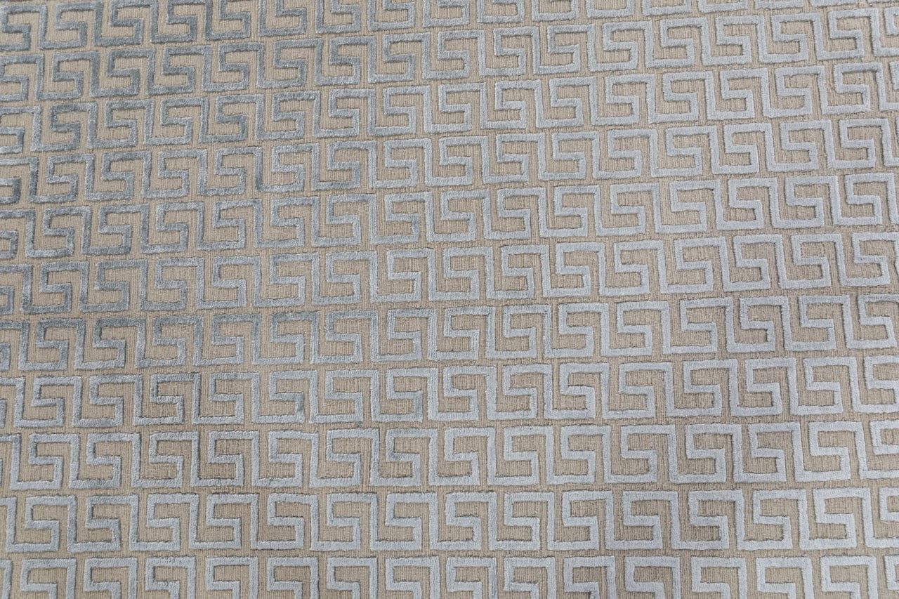 Modern Silk Wool Indian Handwoven Rug