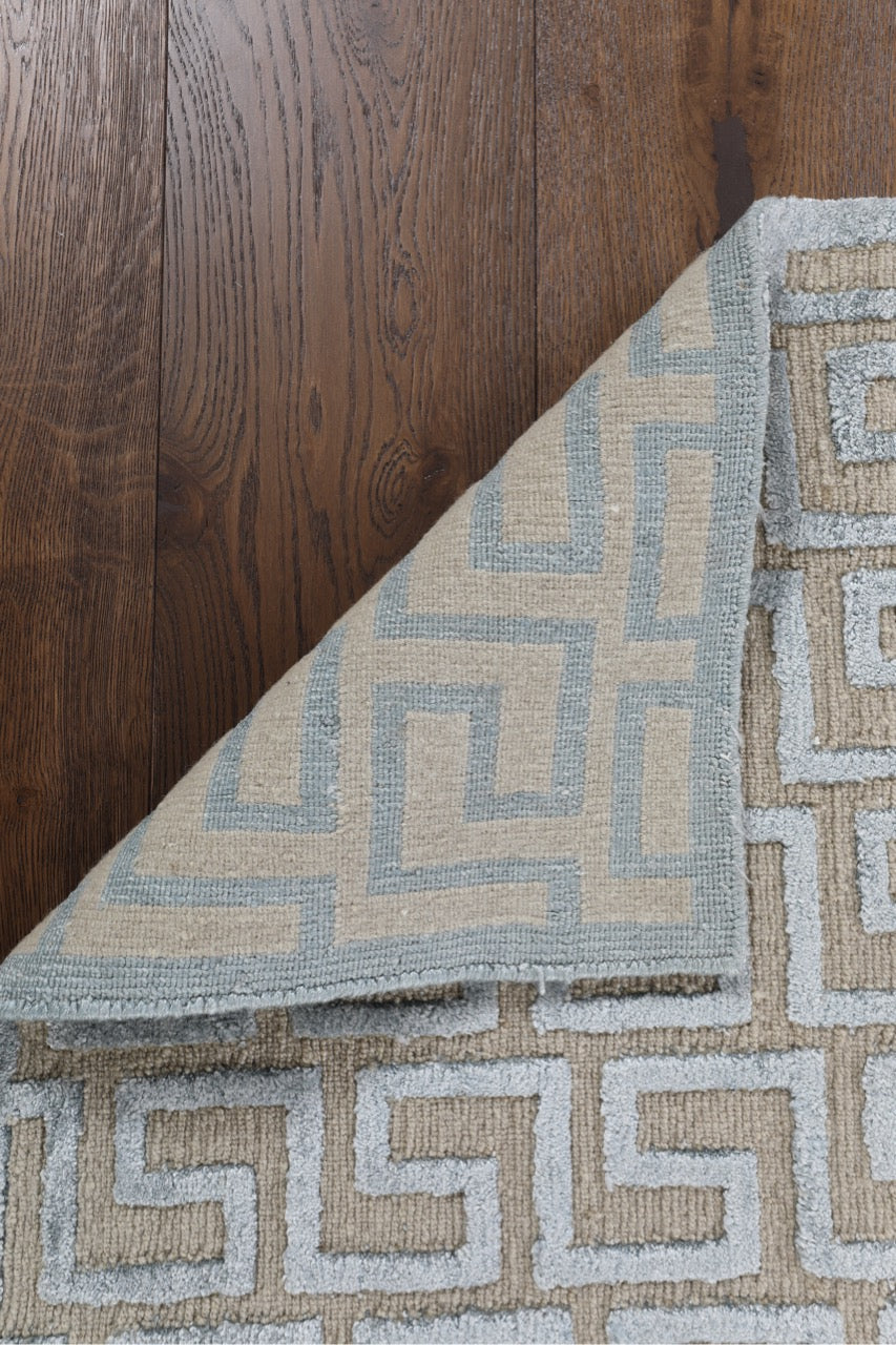 Modern Silk Wool Indian Handwoven Rug
