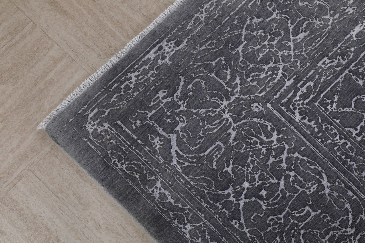 Handmade Persian Silk And Wool Modern Rug