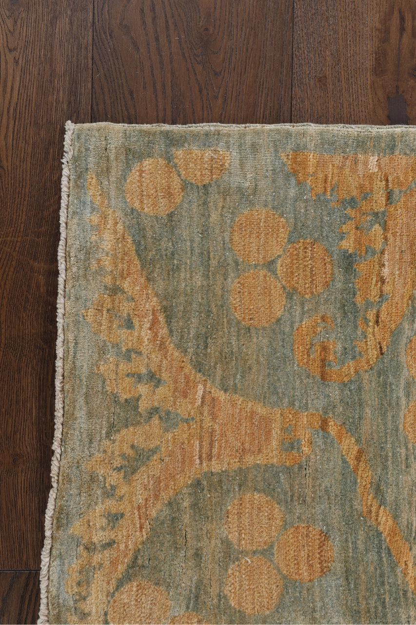 Pakistan Handmade Modern Wool And Silk Runner Rug