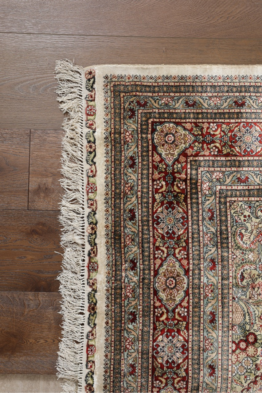 Traditional Silk On Silk China Rug With A Medallion Design product image #28333885063338