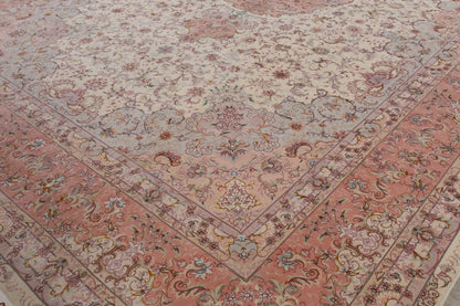 One Of A Kind Fine Persian Oversized Wool Medallion Rug-id7
