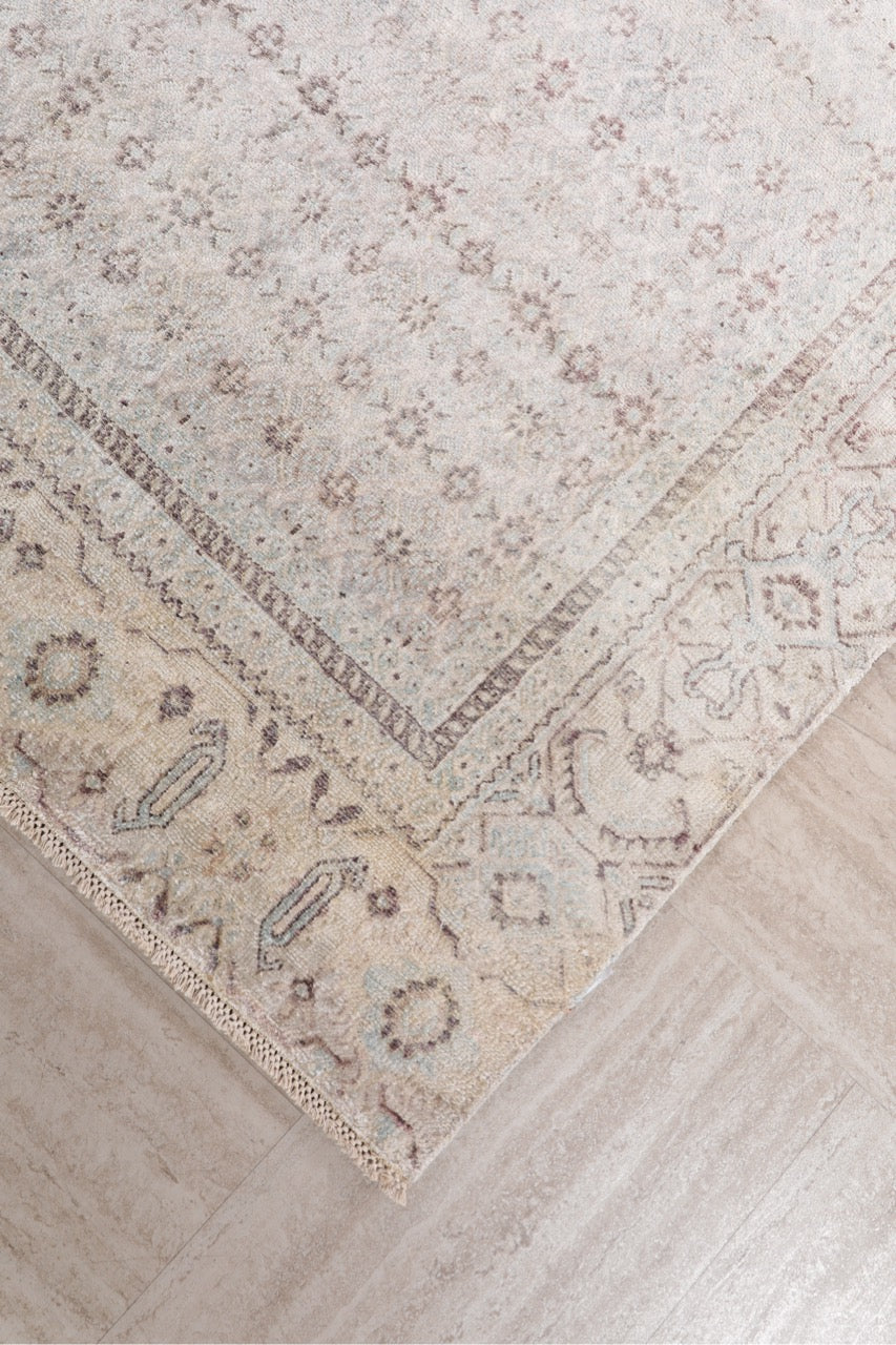 Antique Design Indian  Hand-Knotted Silk Carpet