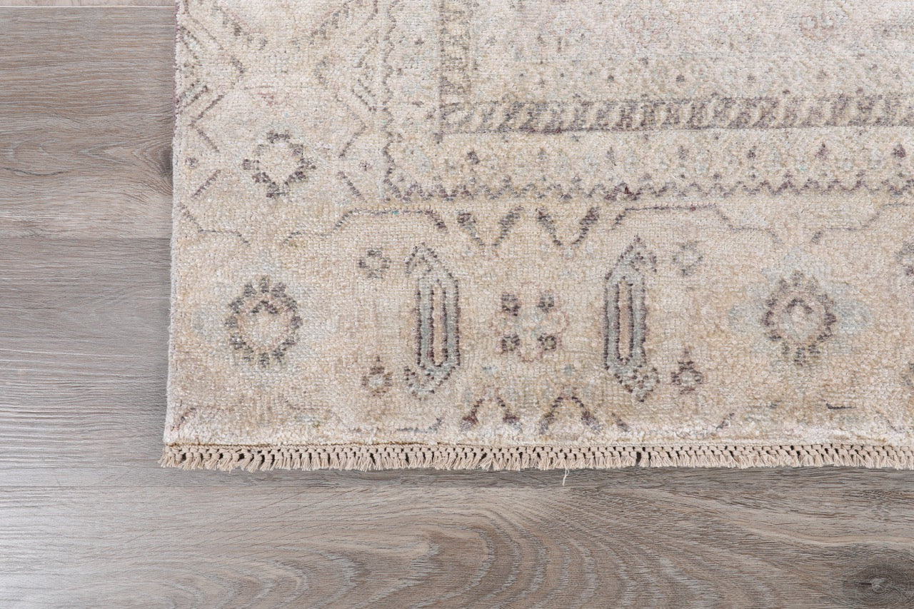 Antique Design Indian  Hand-Knotted Silk Carpet