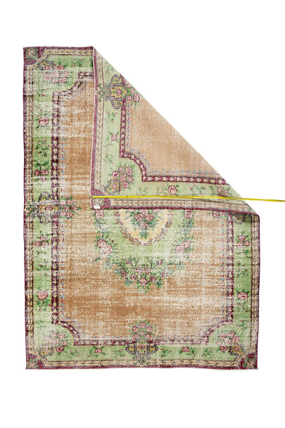 Vintage Handwoven Wool Turkish Carpet-id4
