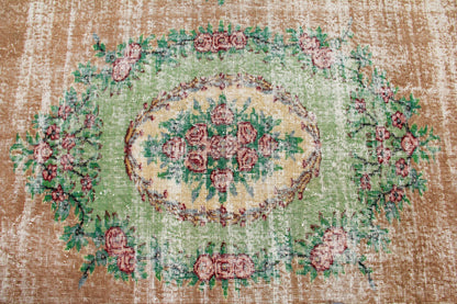 Vintage Handwoven Wool Turkish Carpet-id5
