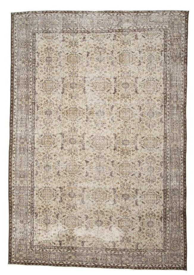 Vintage Wool Rug With a Traditional Floral Design product image #27556026777770