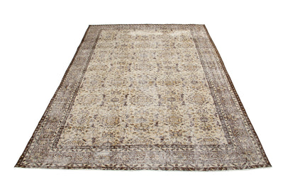 Vintage Wool Rug With a Traditional Floral Design-id6
