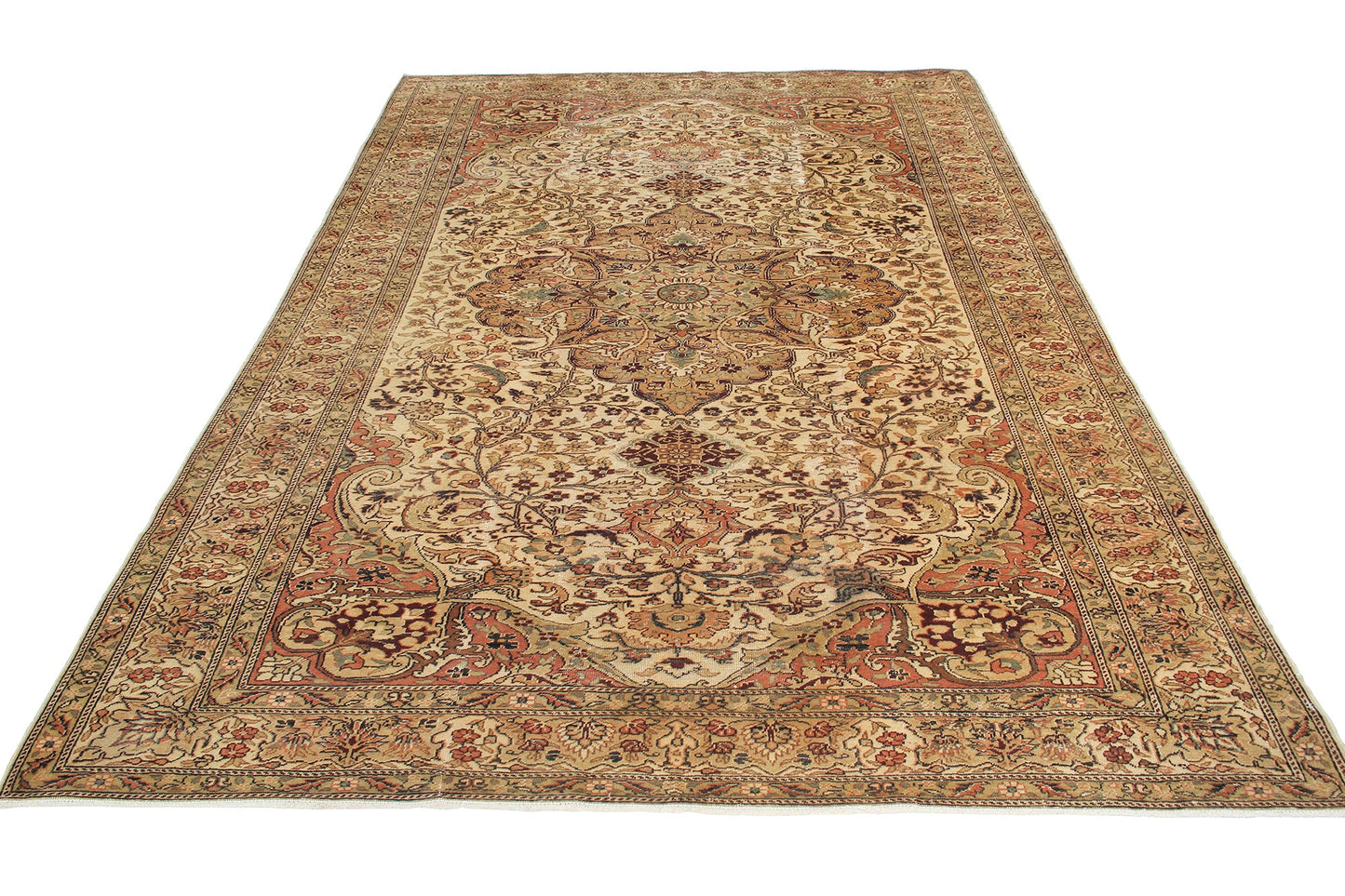 Vintage Turkish Rug With a Traditional Antique Design