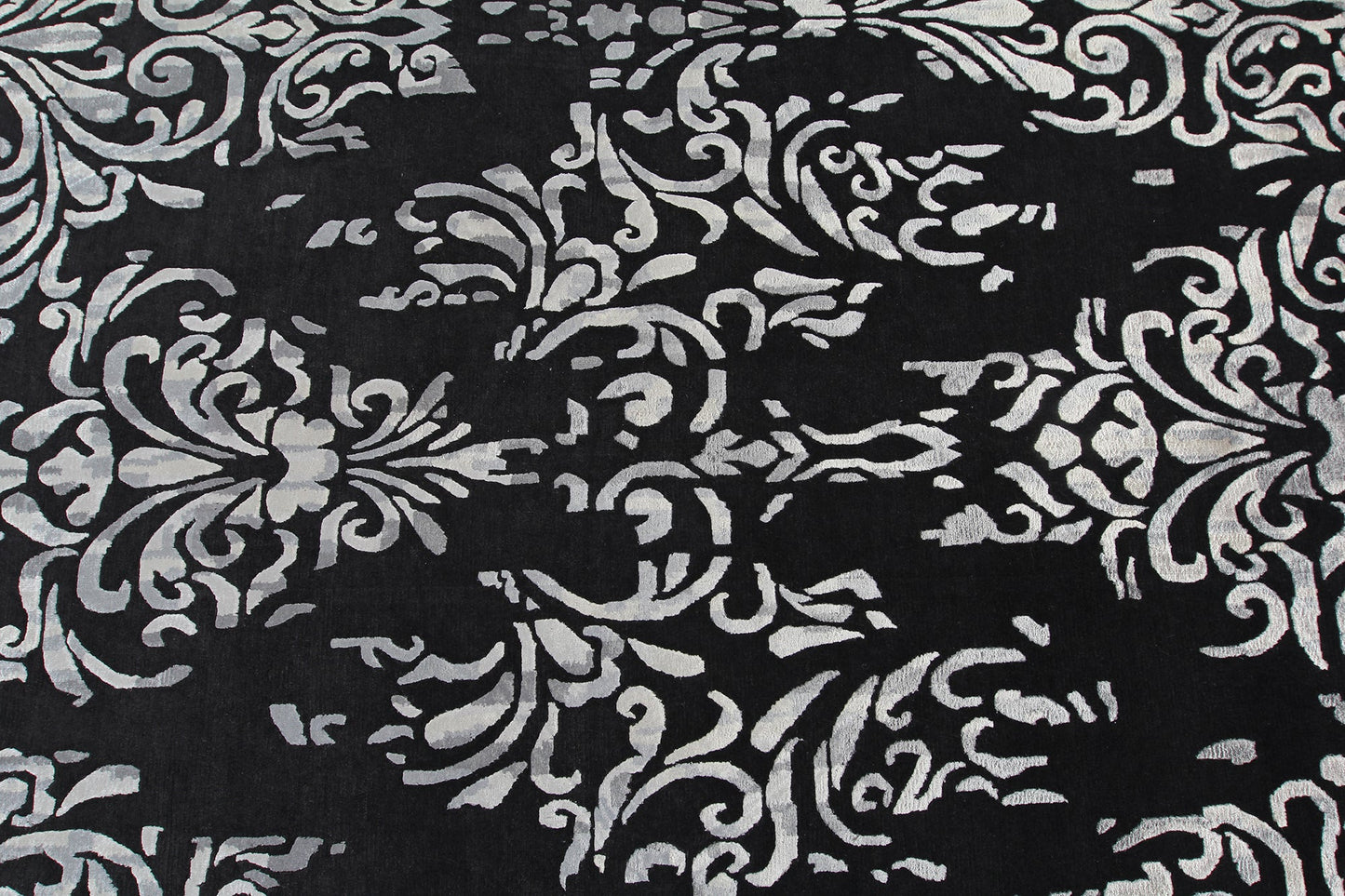 Indian Handmade Modern Wool And Silk Black Area Rug