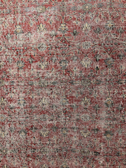 Fine Handmade Turkish Area Rug With A Vintage Look And  Floral Design-id4
