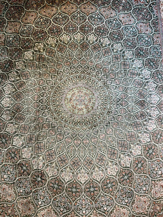 Kashmir Pure Silk Medallion Gonbad Rug