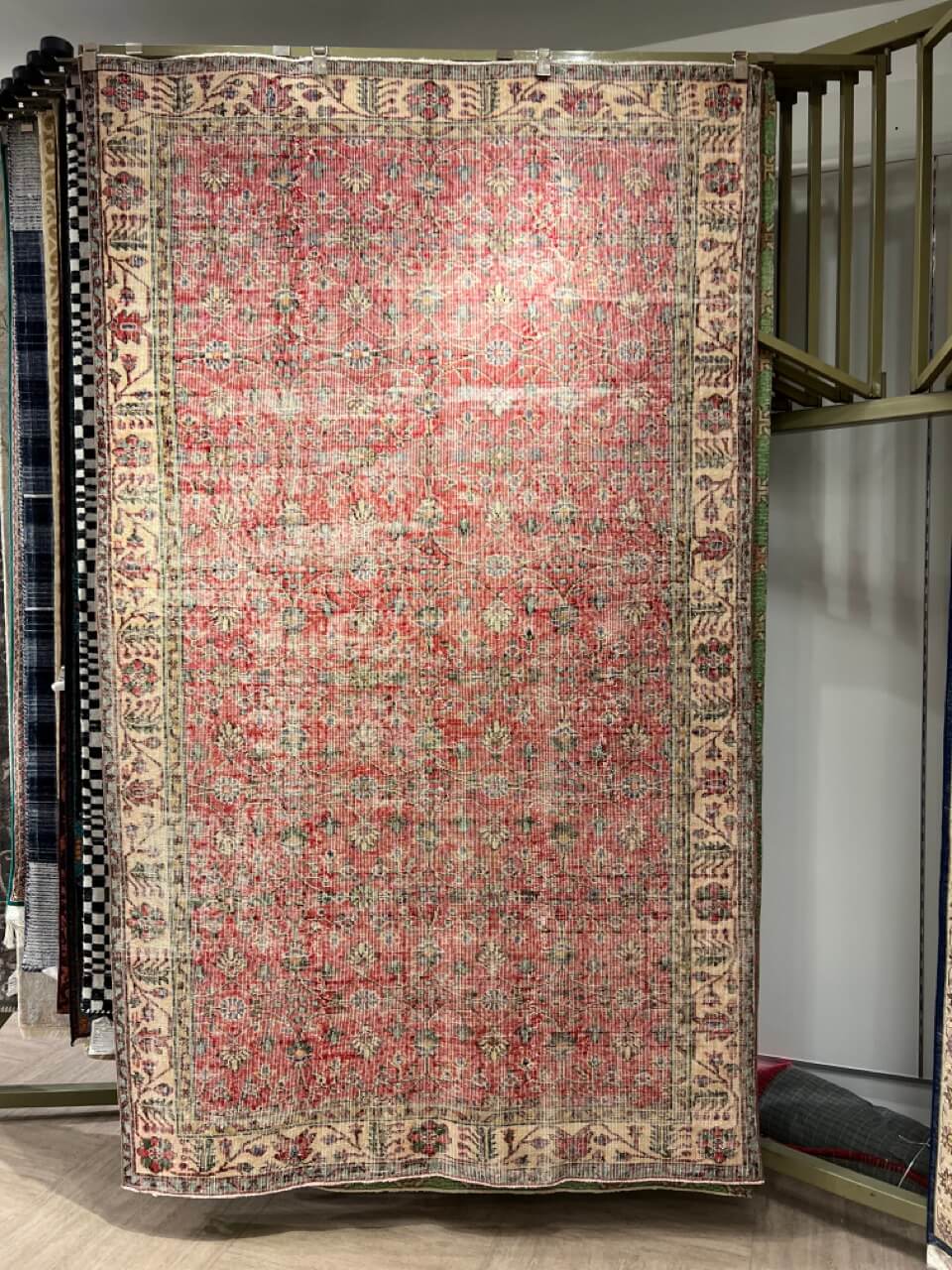 Fine Handmade Turkish Area Rug With A Vintage Look And  Floral Design product image #27556649304234