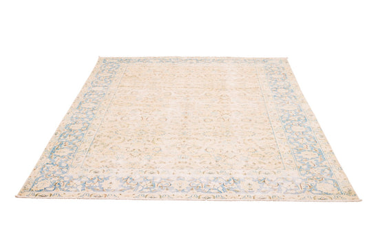 Persian Mahal Handmade Are Rug With a Vintage Design