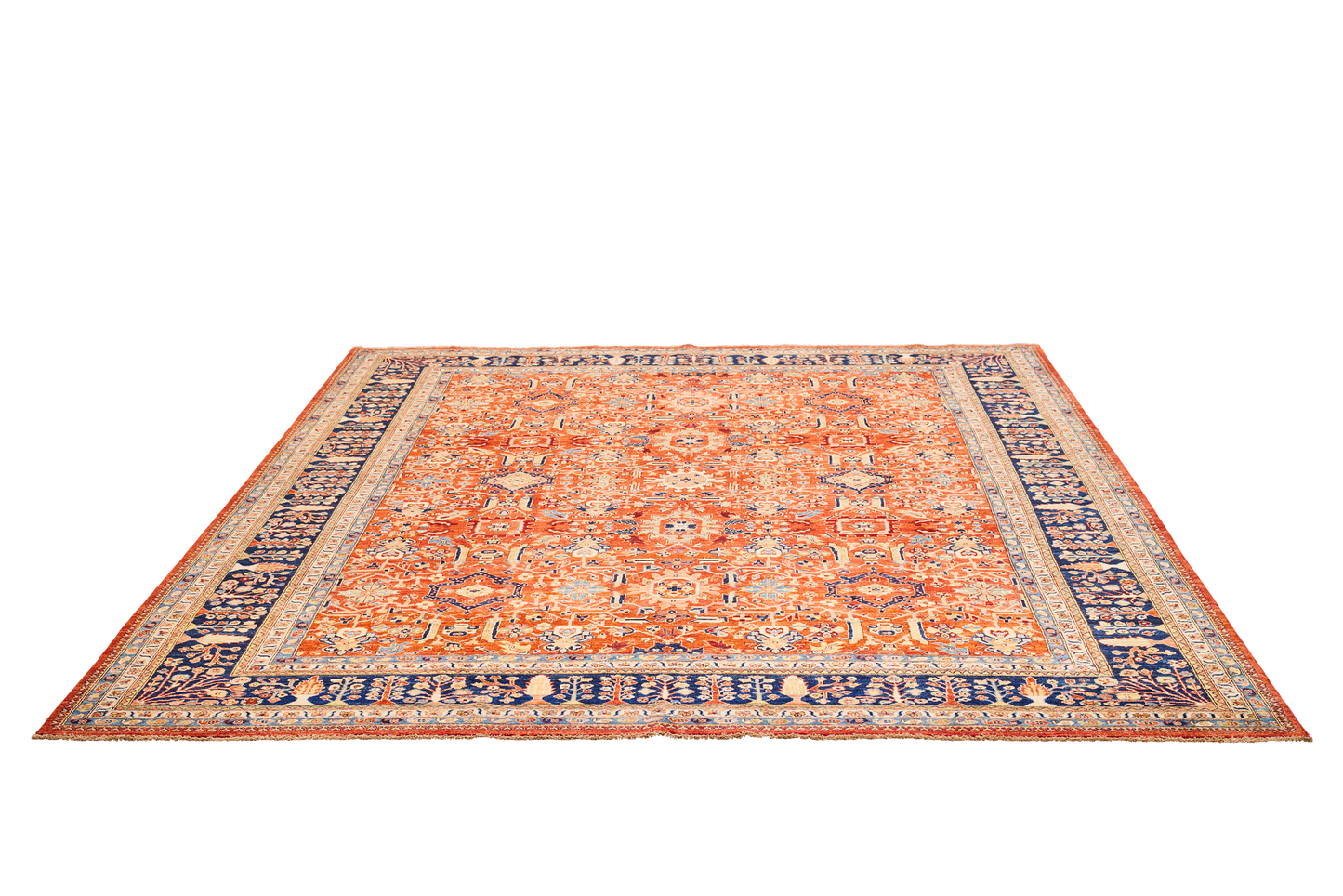 Pakistani Traditional Heriz Vegetable Dyed Wool Area Rug.