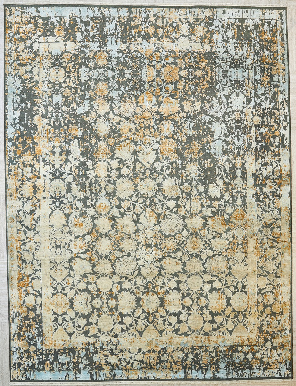 Traditional Indian Handmade Silk with 20% Cotton Foundation Area Rug