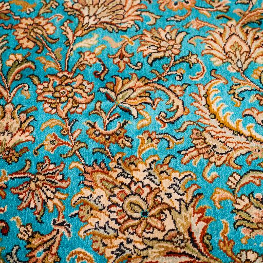 Kashmir Handmade Silk Carpet Persian Medallion Design
