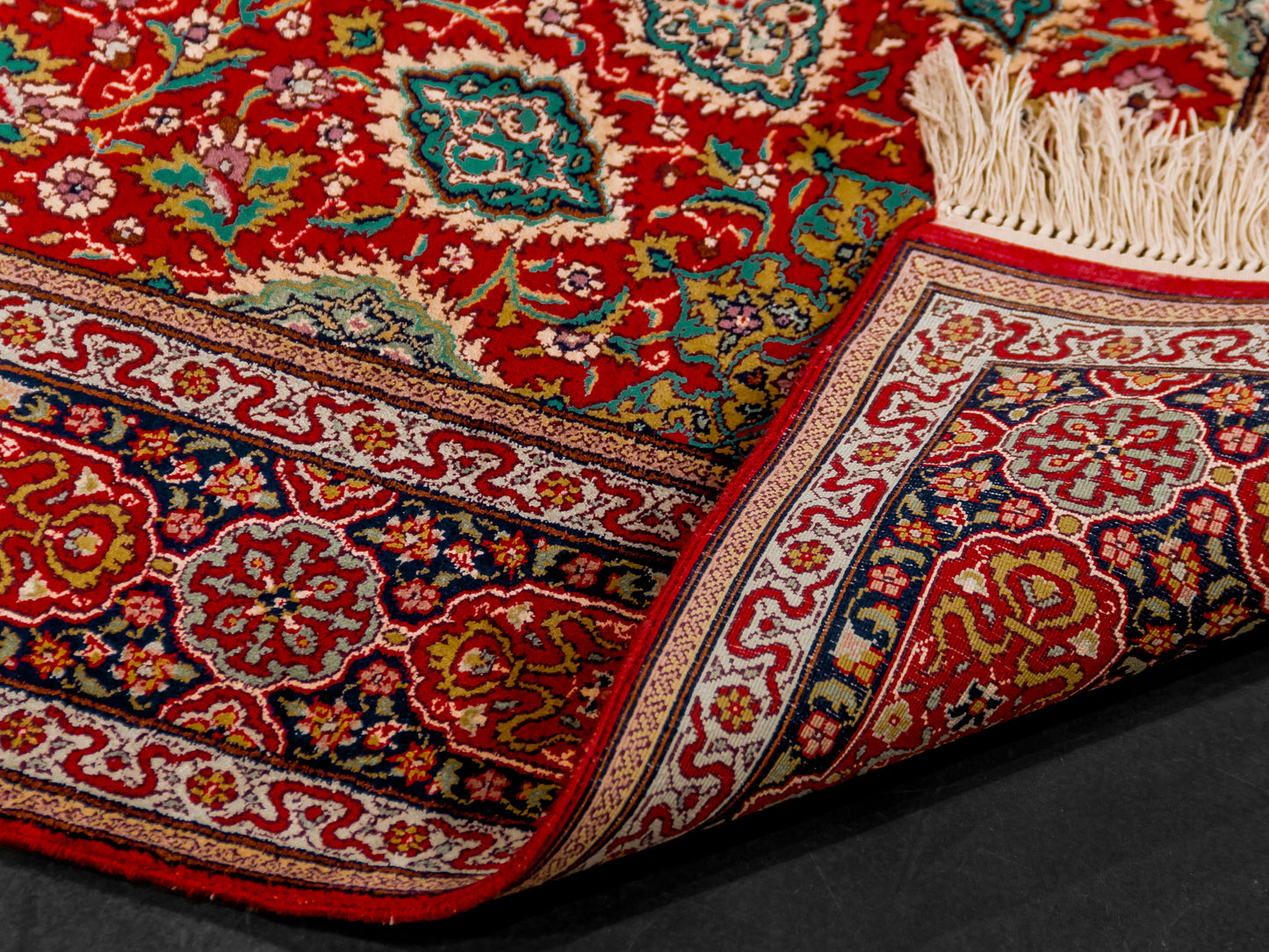 Handmade Fine Pure Silk Ardebil  Carpet With Medallion product image #29939117392042