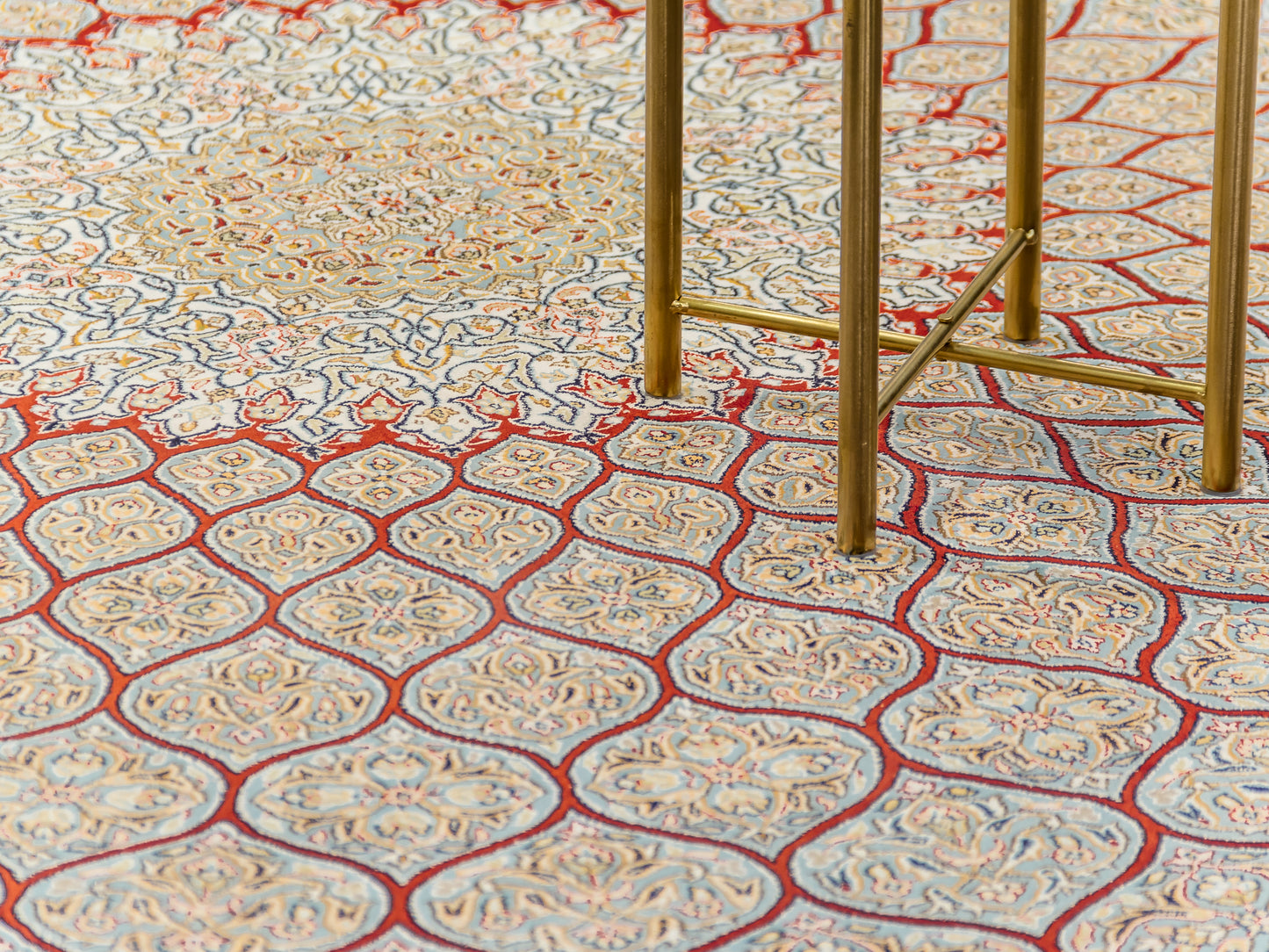 Handmade Kashmir Rug With A Gonbad Design