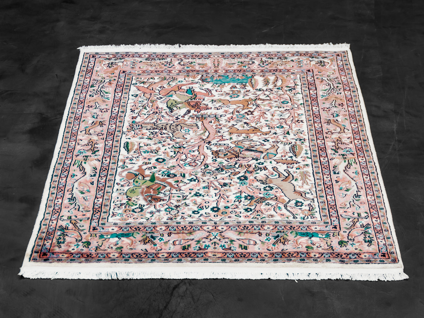 Pakistan Handmade Area Rug with Hunting Scene