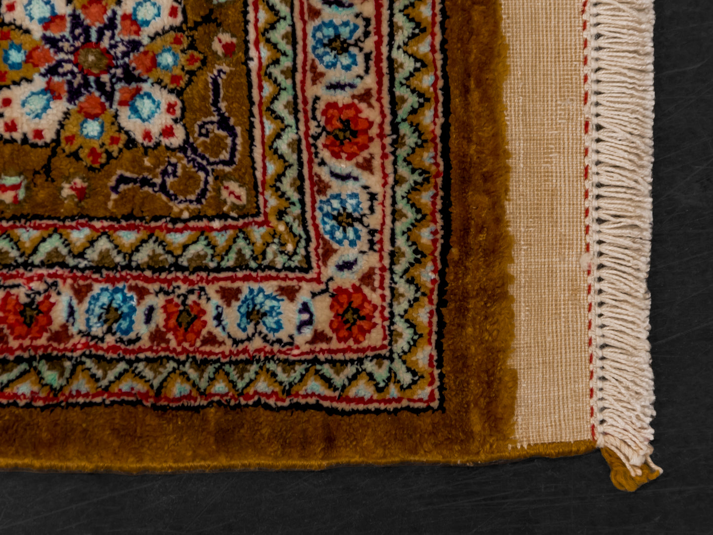 Handmade Persian Bakhtiari Four Season Pure Silk Carpet