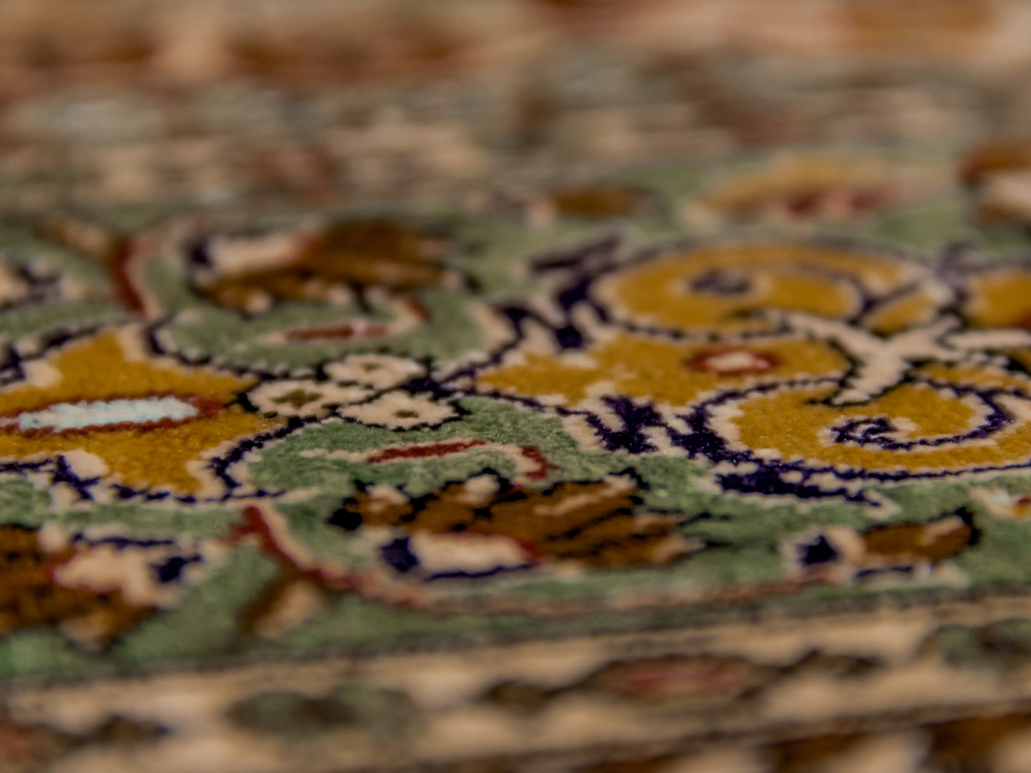 Handmade Persian Bakhtiari Four Season Pure Silk Carpet
