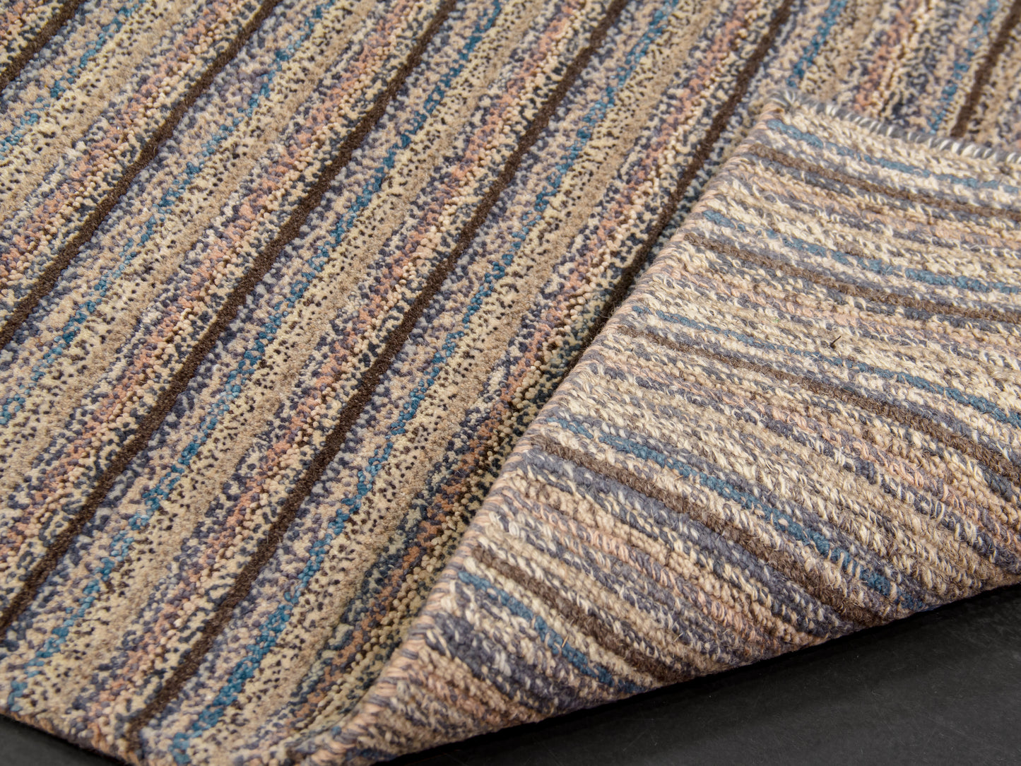 Handmade Modern Wool  Rug