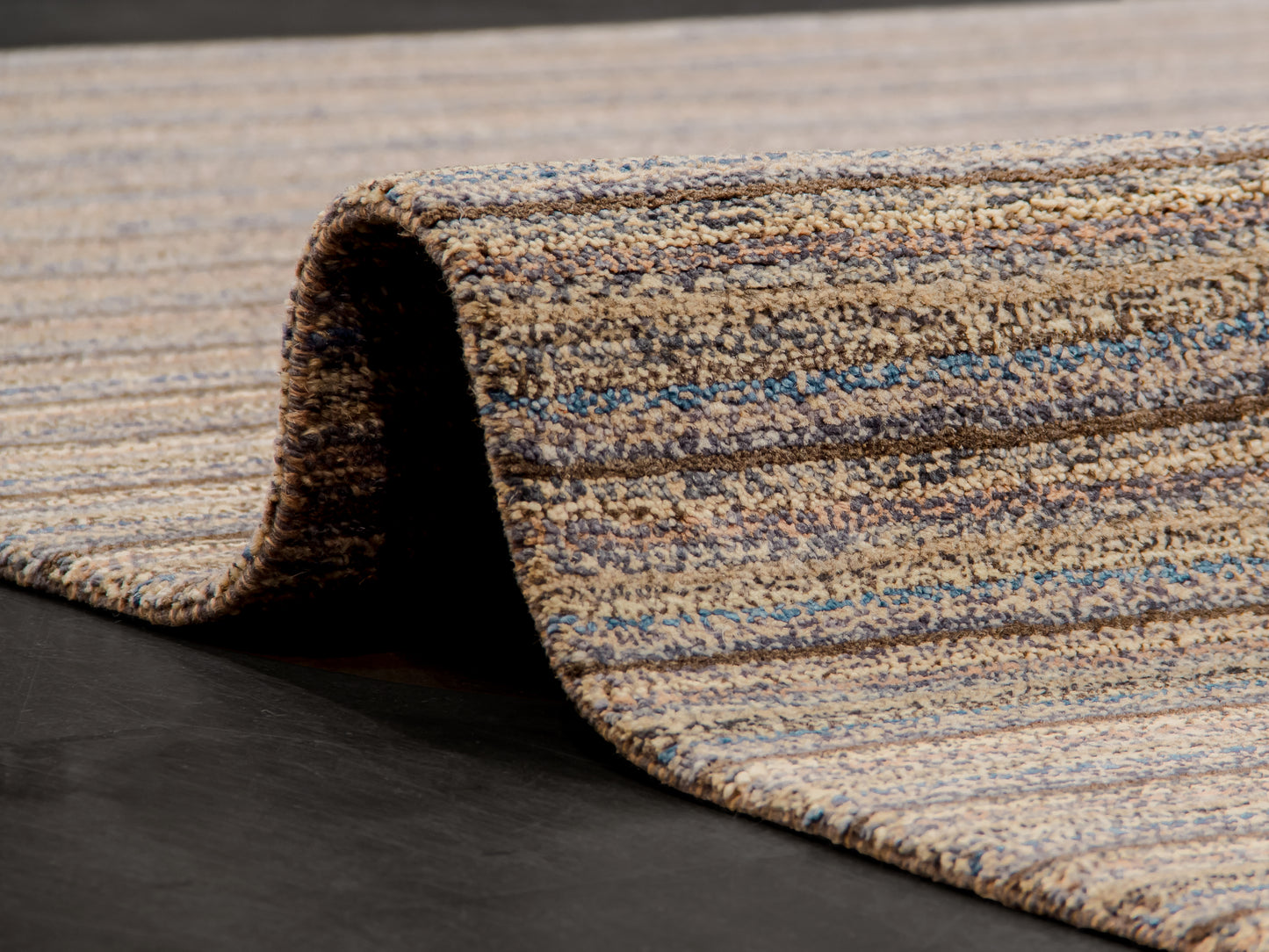 Handmade Modern Wool  Rug