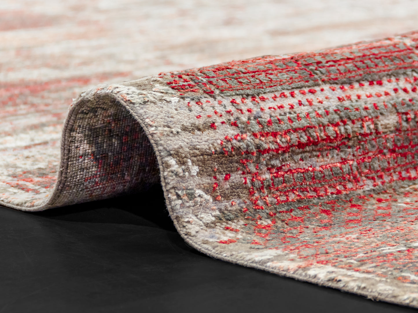 Modern Handmade Wool/Silk Rug Abstract Pattern