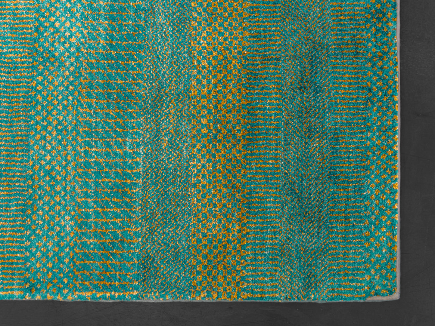 Modern Handmade Pure Pure Silk Rug Aqua Green/Yellow