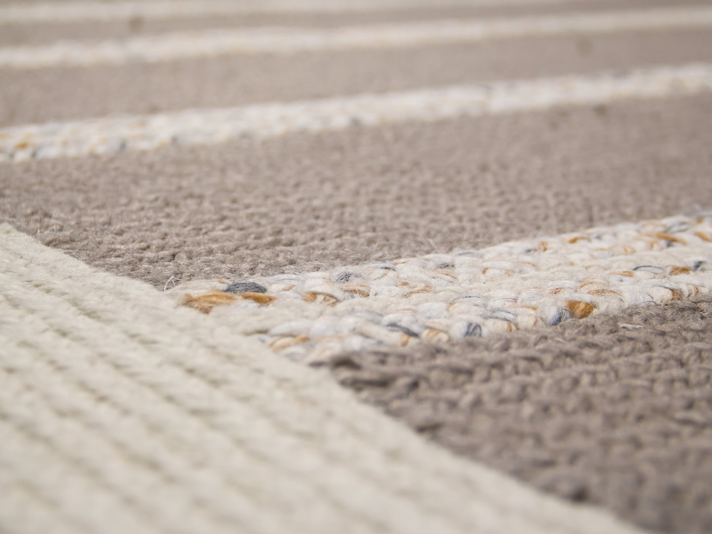 Indian Flat Woven Kilim Rug Grey White