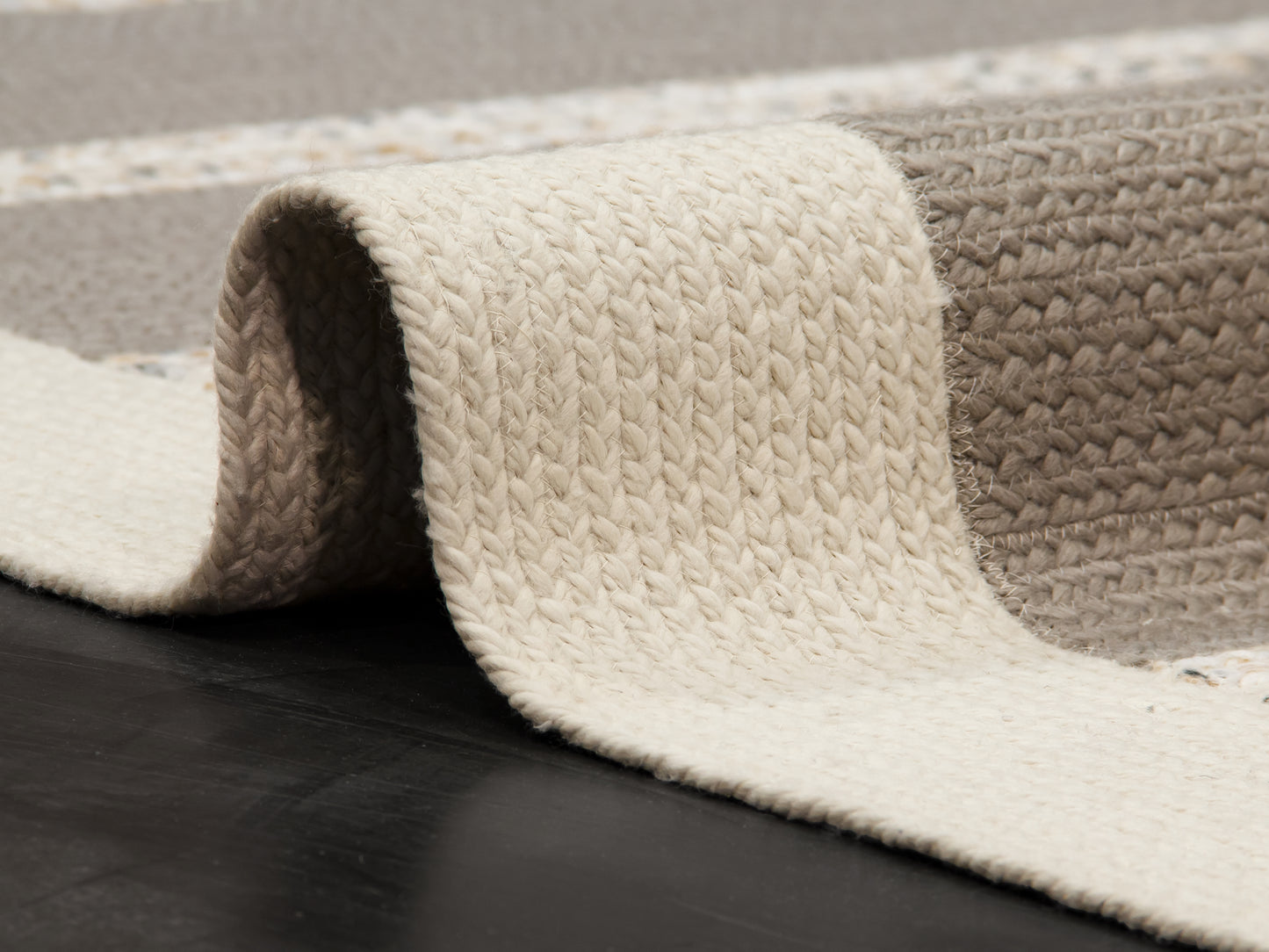 Indian Flat Woven Kilim Rug Grey White