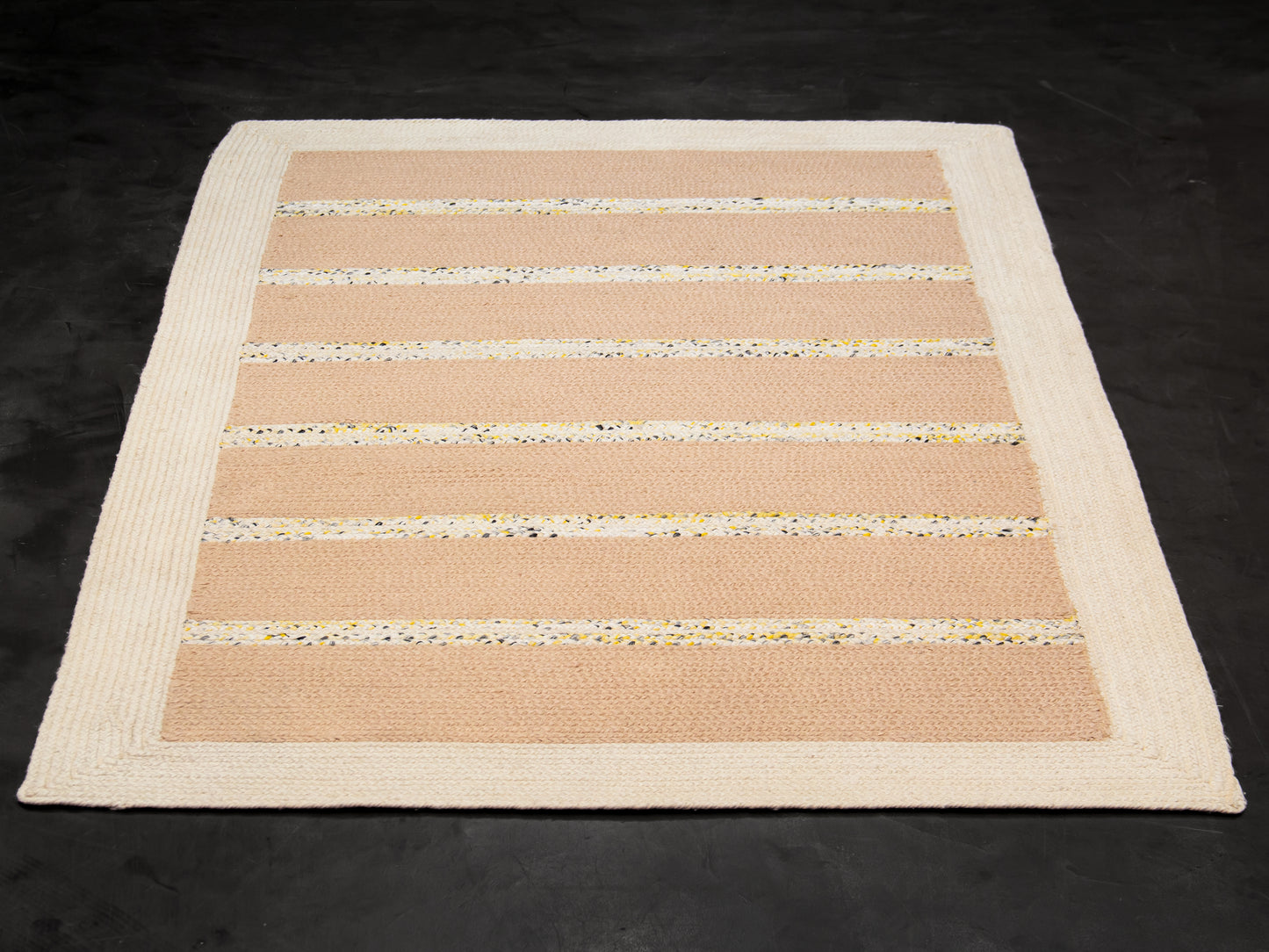 Indian Flat Woven Kilim Rug White Beige