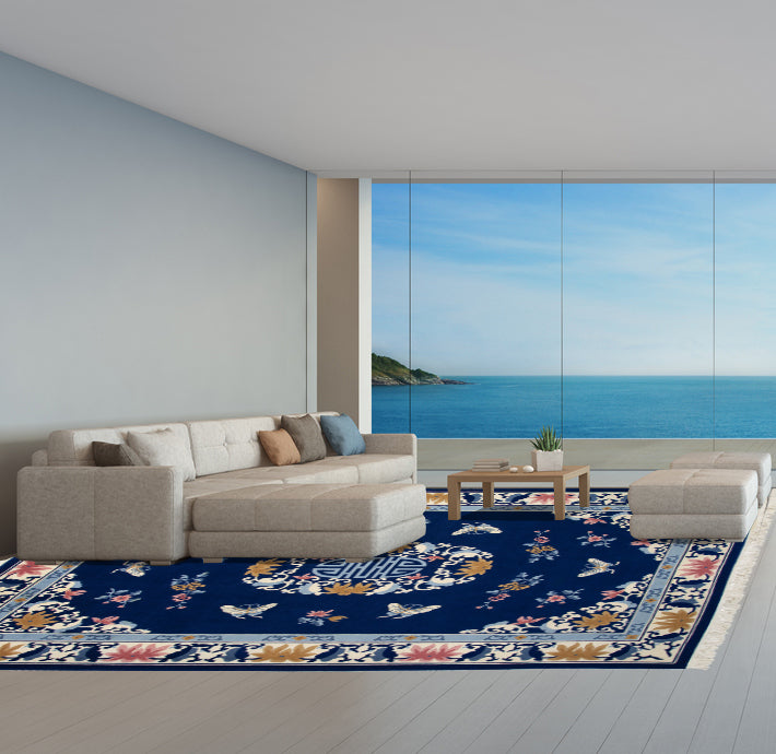 Traditional Wool & Silk China Area Rug With A Floral Design